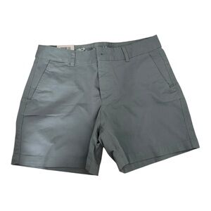 Eddie Bauer Women’s Legend Wash Slightly Curvy Shorts Size 4 Light‎ Blue New